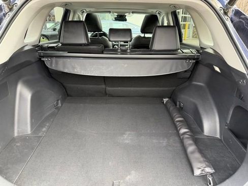 Used 2023 Toyota RAV4 XLE Premium image 35