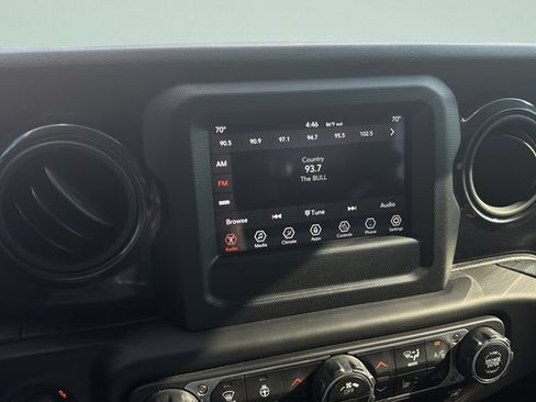 Used 2021 Jeep Wrangler Unlimited Sport AWD/4WD image 23