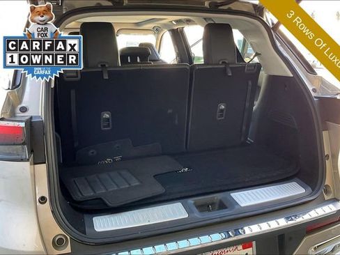Used 2022 INFINITI QX60 Sensory w/ Cargo Package FWD image 32