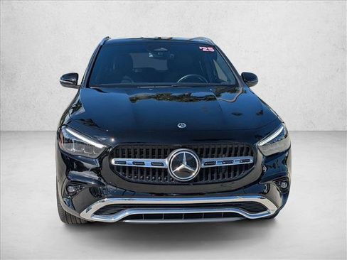 Used 2025 Mercedes-Benz GLA 250 image 2