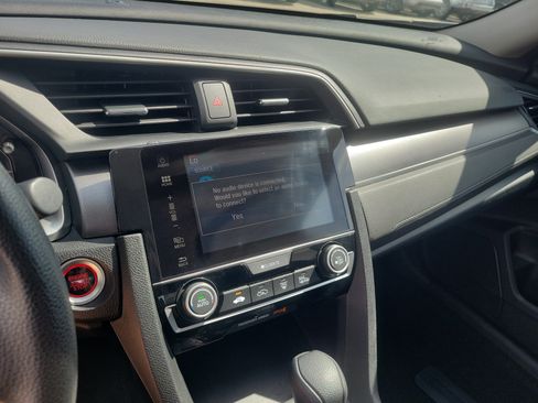 Used 2018 Honda Civic EX image 27