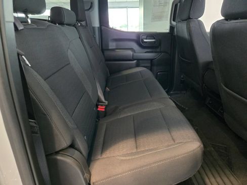 Certified 2023 Chevrolet Silverado 1500 Custom AWD/4WD image 10