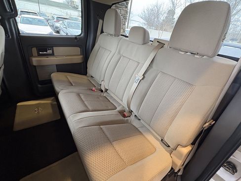 Used 2014 Ford F150 XLT image 21