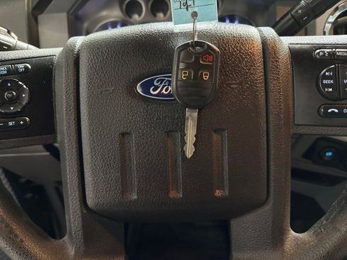 Used 2015 Ford F250 XLT w/ XLT Value Package image 79