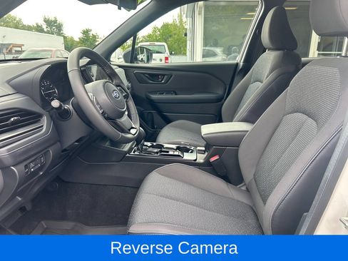 Used 2026 Subaru Forester Premium AWD/4WD image 11