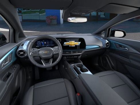 New 2026 Chevrolet Equinox EV LT AWD/4WD image 16