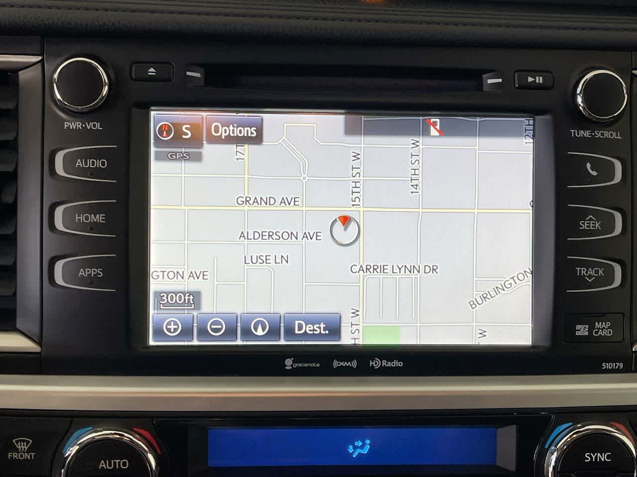 Used 2018 Toyota Highlander XLE AWD/4WD image 18