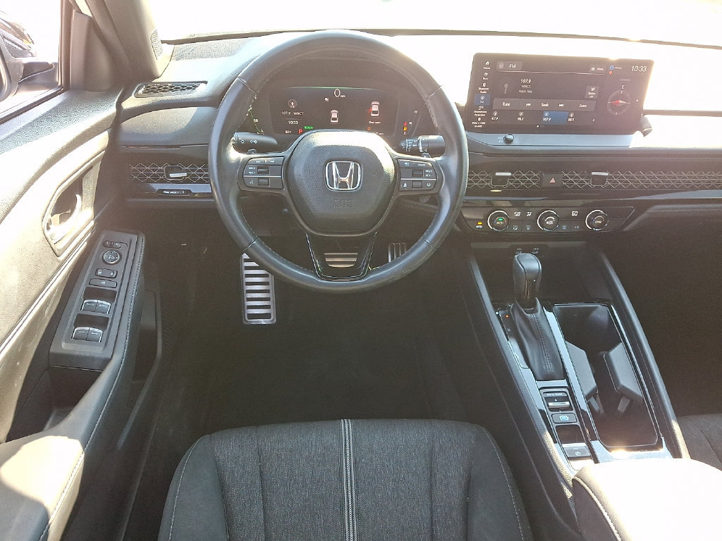 Used 2024 Honda Accord Sport image 11