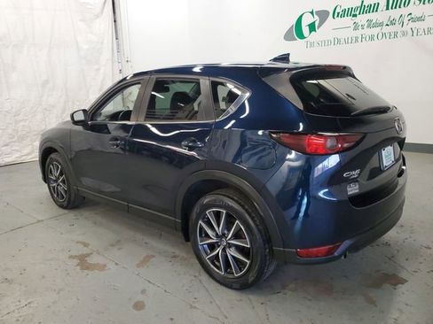 Used 2018 MAZDA CX-5 Touring w/ Preferred Equipment Package AWD/4WD image 4