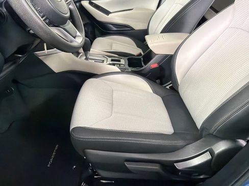 Used 2022 Subaru Forester AWD/4WD image 12