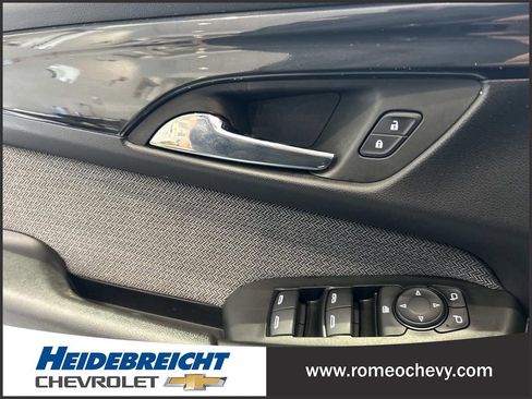 Used 2024 Chevrolet TrailBlazer LS w/ LS Convenience Package AWD/4WD image 11