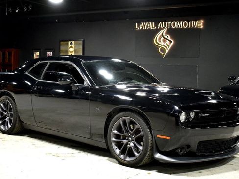 Used 2020 Dodge Challenger R/T Scat Pack w/ Plus Package image 8