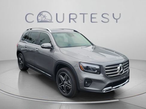 Certified 2026 Mercedes-Benz GLB 250 image 4
