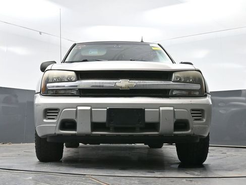 Used 2005 Chevrolet TrailBlazer LS w/ LS Preferred Equipment Group AWD/4WD image 24
