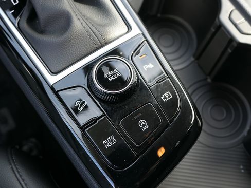 Used 2023 Kia Sportage EX image 21