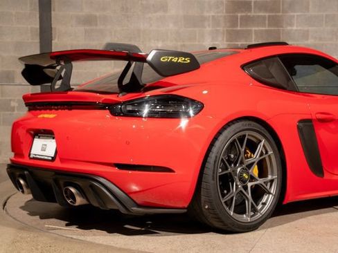 Used 2024 Porsche 718 Cayman GT4 RS RWD image 10