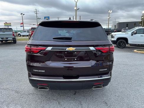 Used 2023 Chevrolet Traverse Premier image 6