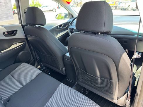 Used 2020 Hyundai Kona SEL AWD/4WD image 30