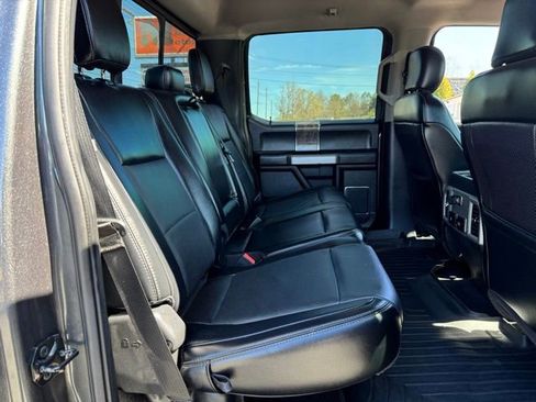 Used 2019 Ford F250 Lariat w/ Lariat Ultimate Package AWD/4WD image 17