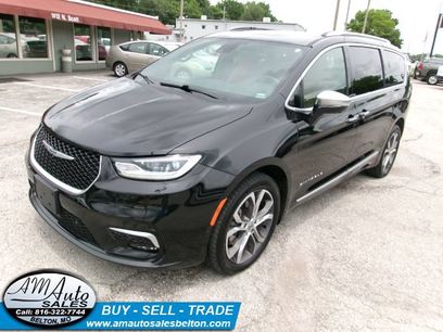 Used 2021 Chrysler Pacifica Pinnacle