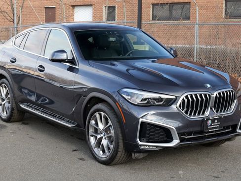 Used 2021 BMW X6 xDrive40i w/ Convenience Package image 10