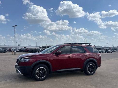 Certified 2023 Nissan Pathfinder Rock Creek AWD/4WD image 10