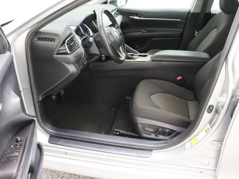 Used 2024 Toyota Camry LE FWD image 14