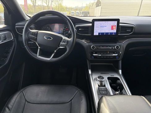 Used 2020 Ford Explorer Limited w/ Class III Trailer Tow Package AWD/4WD image 19