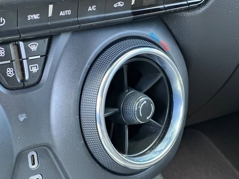 Used 2022 Chevrolet Blazer LT w/ Redline Edition image 31