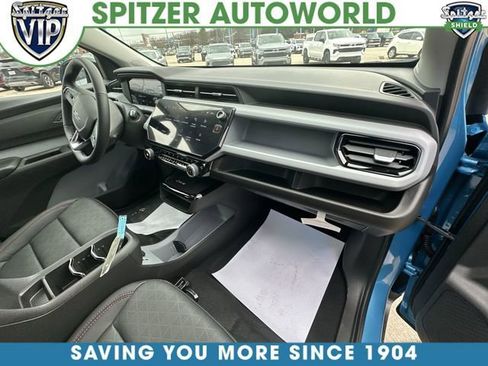 New 2027 Chevrolet Bolt RS w/ Technology Package FWD image 30