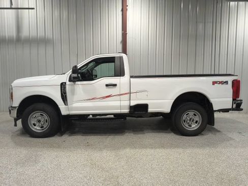 Used 2024 Ford F350 XL AWD/4WD image 9