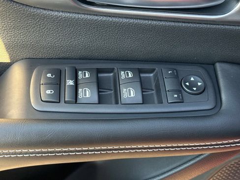 New 2026 Chrysler Pacifica Select image 20