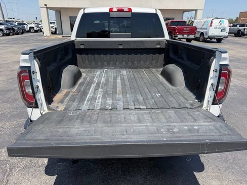 Used 2018 GMC Sierra 1500 SLT w/ Texas SLT Premium Package RWD image 17