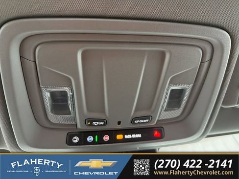 Used 2024 Chevrolet Silverado 1500 LT AWD/4WD image 25