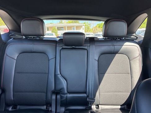 Used 2025 Ford Escape ST-Line w/ Equipment Group 301A image 11