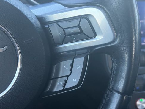 Used 2023 Ford Mustang Premium image 20