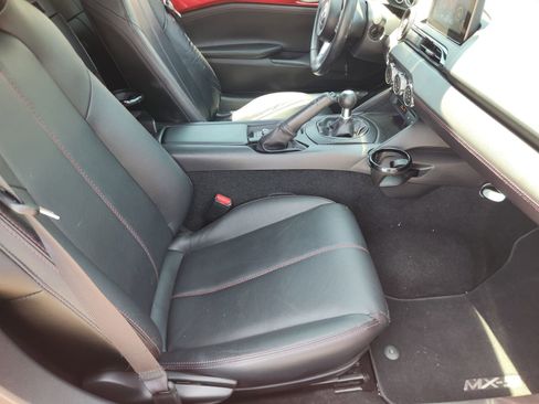 Used 2016 MAZDA MX-5 Miata Grand Touring RWD image 17