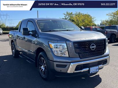 Used 2023 Nissan Titan SV w/ SV Convenience Package