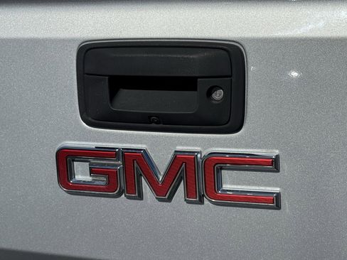 Used 2015 GMC Sierra 1500 SLE w/ SLE Value Package image 42