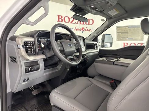 New 2026 Ford F250 XL w/ XL Chrome Package image 14