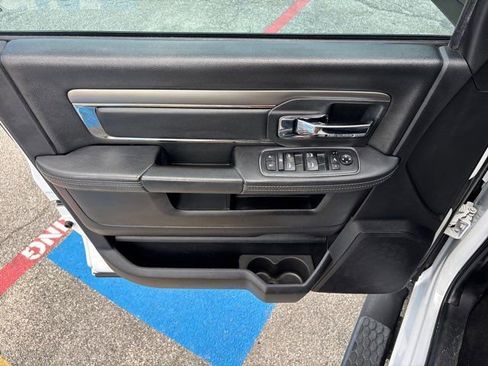 Used 2018 RAM 2500 Laramie w/ Sport Appearance Group AWD/4WD image 16