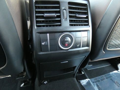 Used 2015 Mercedes-Benz ML 350 4MATIC image 57