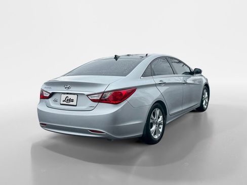 Used 2013 Hyundai Sonata Limited w/ Premium Pkg image 4