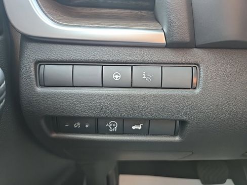 New 2026 Nissan Rogue Platinum w/ Platinum Premium Package image 13