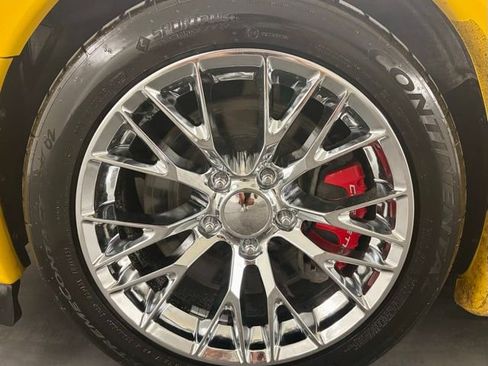 Used 2003 Chevrolet Corvette Z06 w/ Memory Package, 3 Drivers image 14