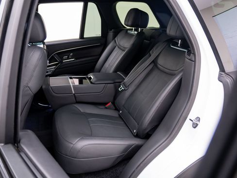 Used 2023 Land Rover Range Rover Autobiography AWD/4WD image 16