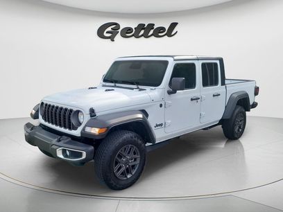 Used 2026 Jeep Gladiator Sport