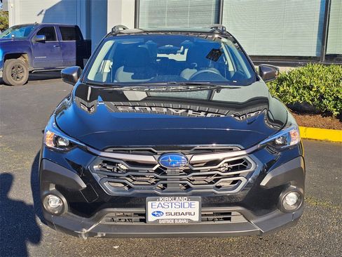 Used 2025 Subaru Crosstrek 2.0i Premium w/ Convenience Package #2 image 2