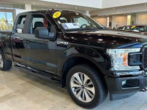 Used 2018 Ford F150 XL w/ Equipment Group 101A Mid AWD/4WD image 2