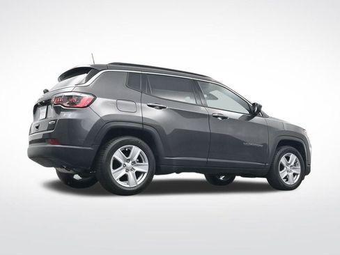 Used 2022 Jeep Compass Latitude w/ Sun and Sound Group image 37